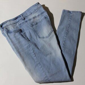 D. Jeans Skinny Leg, Tight Fit sz 12 Light Blue Wash